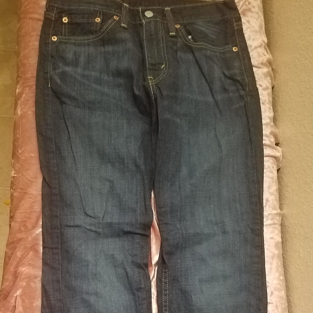 Jean's - Picture 3 of 5